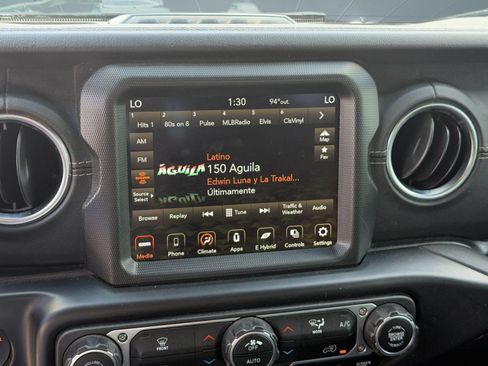 Used 2021 Jeep Wrangler Unlimited Sahara w/ Safety Group AWD/4WD image 22
