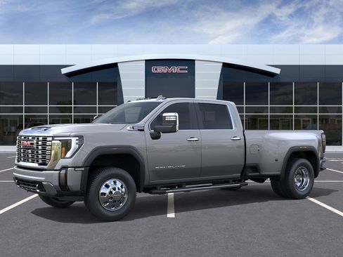 New 2026 GMC Sierra 3500 Denali w/ Denali Reserve Package image 26