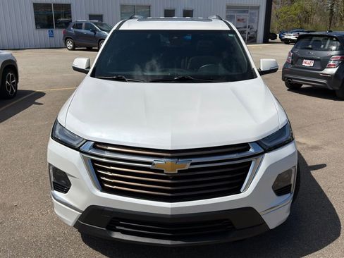 Used 2023 Chevrolet Traverse High Country FWD image 17