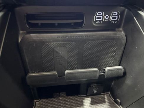 Used 2023 RAM 1500 Limited AWD/4WD image 19