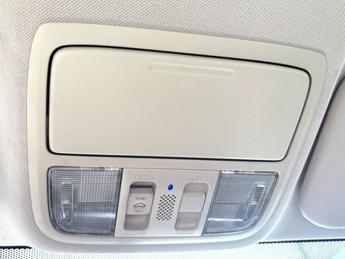 Used 2012 Honda CR-V EX-L image 30