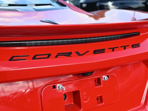 Certified 2025 Chevrolet Corvette Stingray Coupe w/ 1LT RWD image 19