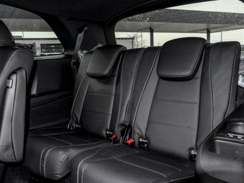 New 2026 Mercedes-Benz GLS 580 4MATIC image 19