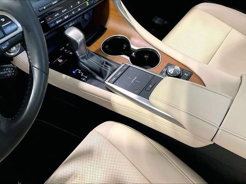 Certified 2022 Lexus RX 350 AWD w/ Premium Package image 18