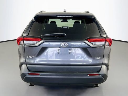 Used 2024 Toyota RAV4 XLE FWD image 7