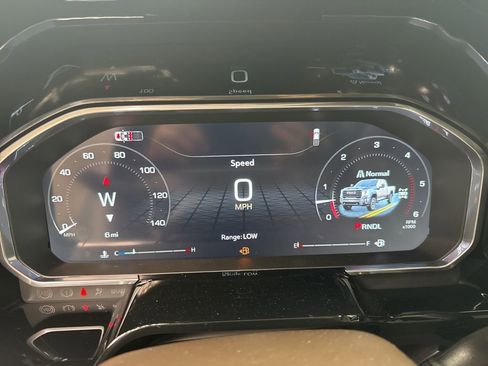 New 2026 GMC Sierra 2500 SLT w/ SLT Premium Package image 14