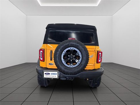 Used 2021 Ford Bronco Badlands image 5