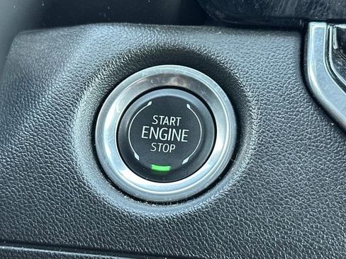 Used 2024 Chevrolet Colorado W/T image 25