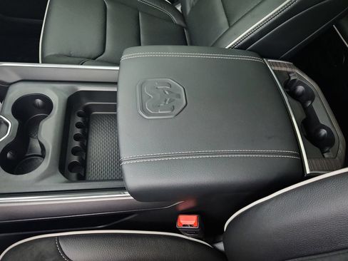 New 2026 RAM 1500 Laramie w/ Night Edition AWD/4WD image 28