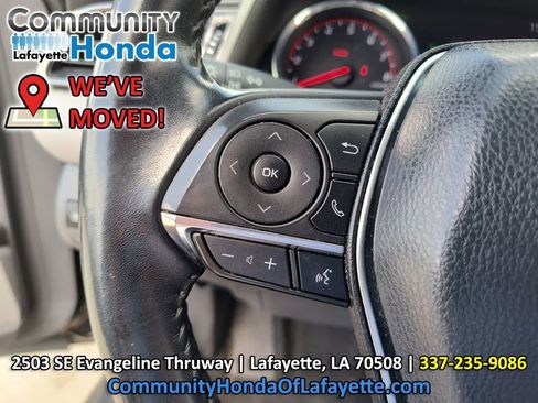 Used 2020 Toyota Camry XSE FWD image 22