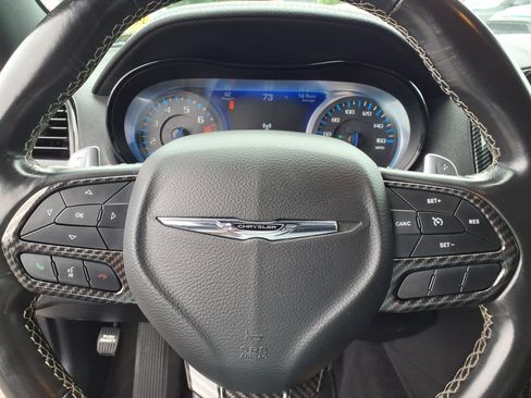 Used 2021 Chrysler 300 S w/ S Model Appearance Package AWD/4WD image 5