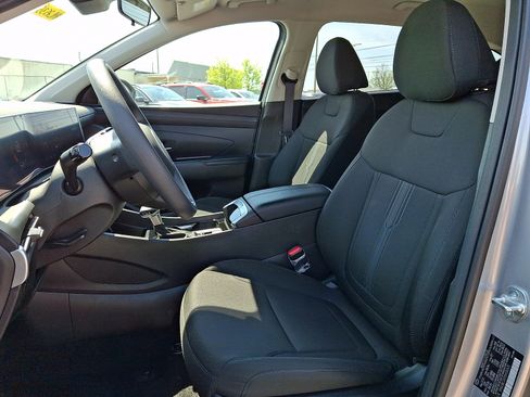 Used 2025 Hyundai Tucson SEL AWD/4WD image 13