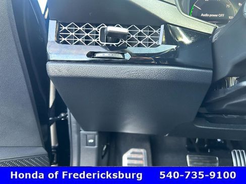 Certified 2025 Honda Accord Sport image 25