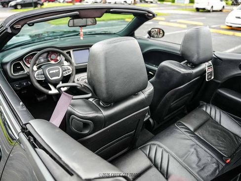 Used 2023 Dodge Challenger SRT Hellcat RWD image 40