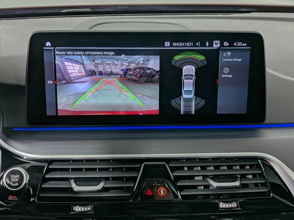 Certified 2023 BMW 530i xDrive w/ Premium Package AWD/4WD image 24