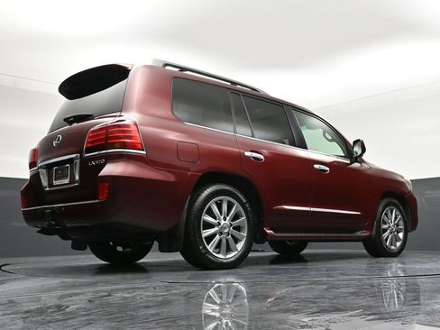 Used 2011 Lexus LX 570 4WD image 37