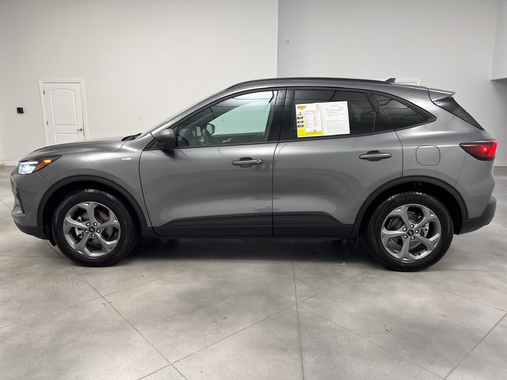 Used 2026 Ford Escape ST-Line FWD image 5