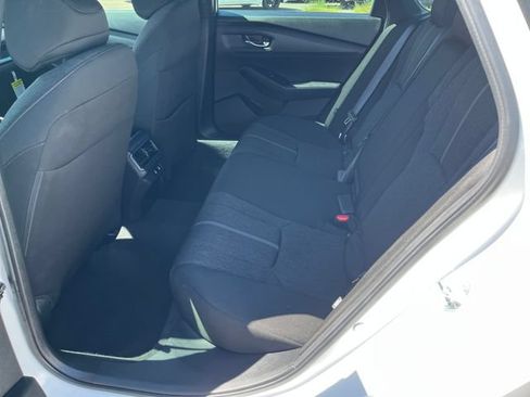 Used 2025 Honda Accord Sport image 7
