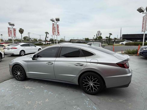 Used 2021 Hyundai Sonata SE FWD image 12