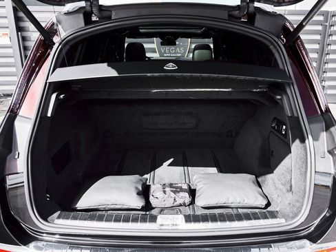 Used 2024 Mercedes-Benz Maybach GLS 600 Maybach GLS 600 image 19