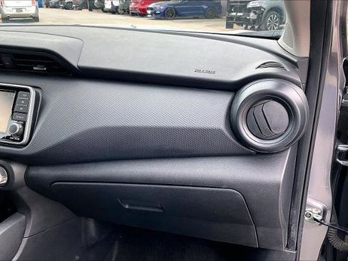 Certified 2024 Nissan Kicks S FWD image 18