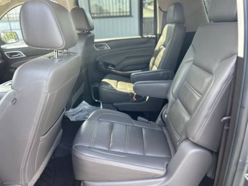 Used 2017 GMC Yukon XL Denali w/ Open Road Package AWD/4WD image 17