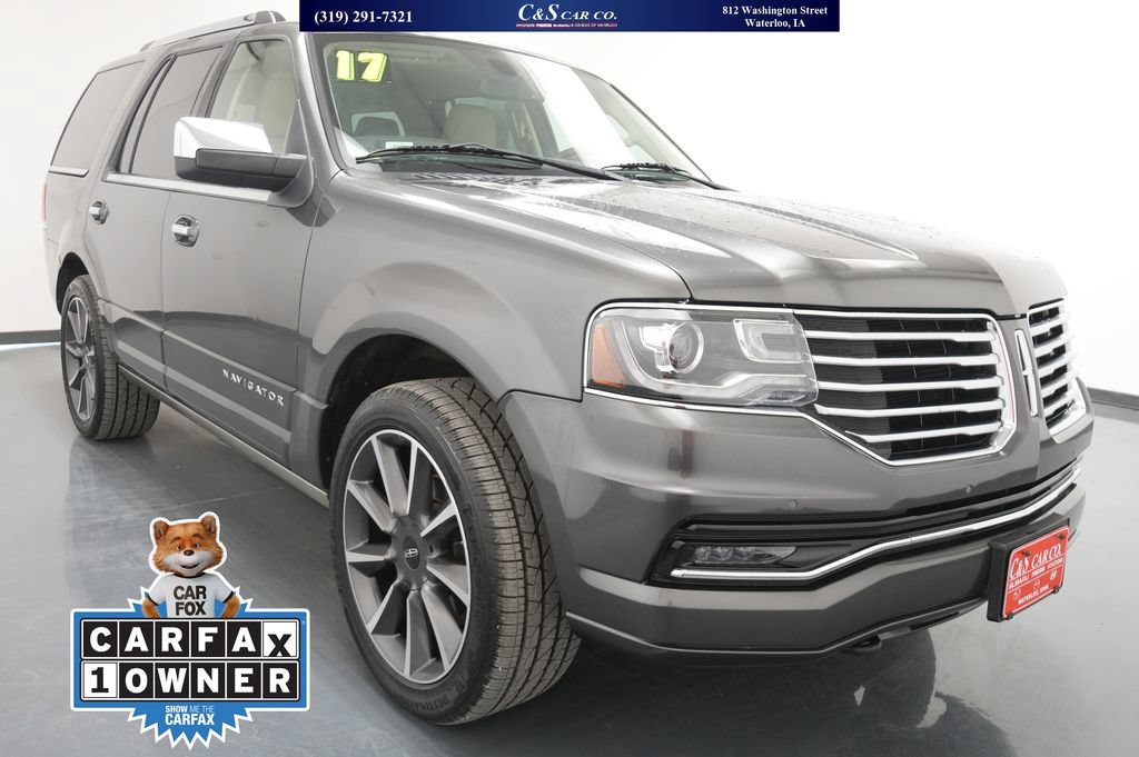 Used 2017 Lincoln Navigator Reserve AWD/4WD image 1