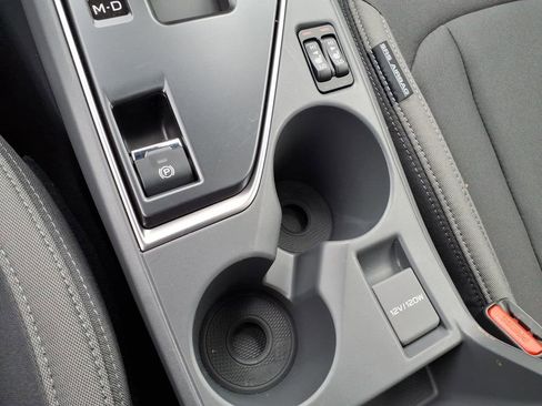 Certified 2025 Subaru Crosstrek 2.0i Premium image 15