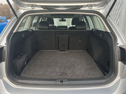 Used 2017 Volkswagen Golf Alltrack SE image 23