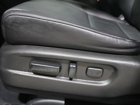 Used 2022 Honda Ridgeline RTL image 12
