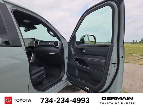 New 2026 Toyota Tundra Limited AWD/4WD image 25
