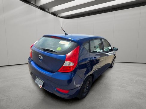 Used 2017 Hyundai Accent SE FWD image 9