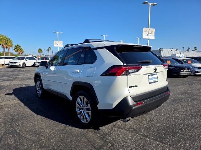 Used 2022 Toyota RAV4 XLE Premium AWD/4WD image 12