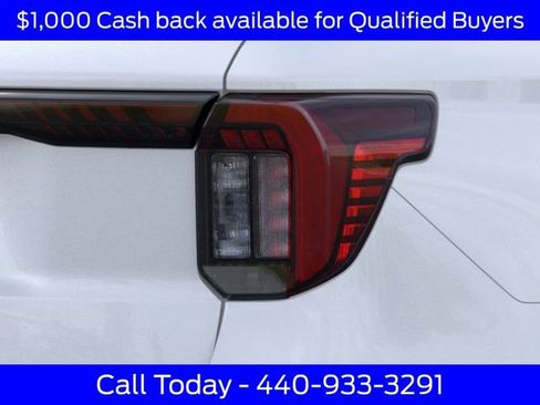 New 2026 Ford Explorer Active w/ Active Comfort Package AWD/4WD image 24