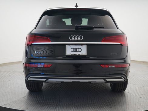 Used 2023 Audi Q5 2.0T Premium w/ Convenience Package AWD/4WD image 4