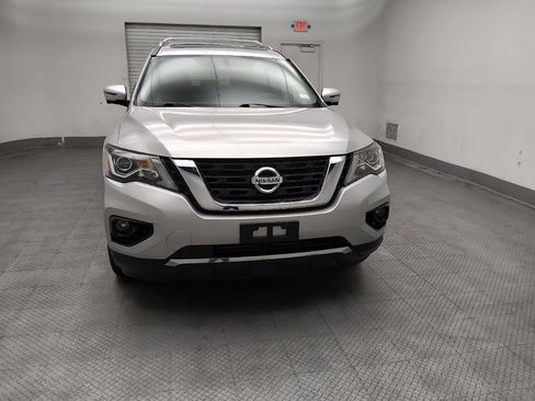 Used 2020 Nissan Pathfinder Platinum AWD/4WD image 14