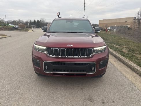 Used 2021 Jeep Grand Cherokee L Overland w/ Luxury Tech Group IV image 2