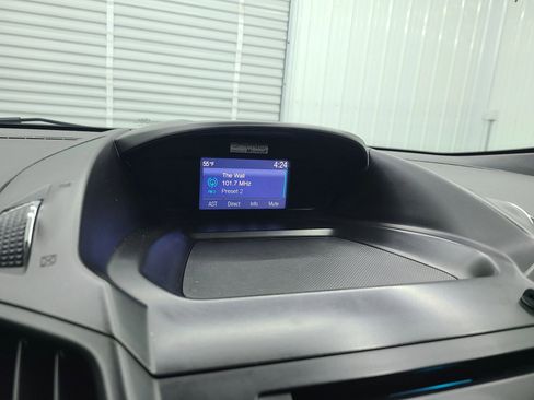 Used 2015 Ford Escape SE image 31