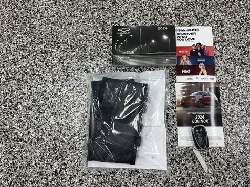 Used 2024 Chevrolet Equinox LT image 13