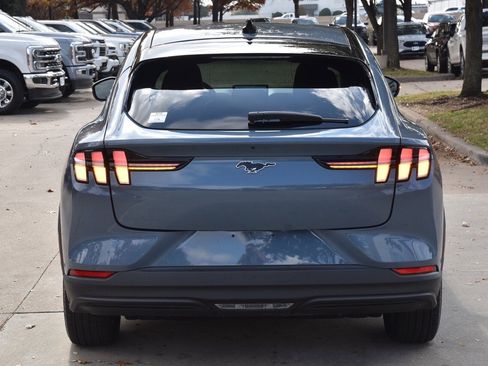 Certified 2024 Ford Mustang Mach-E Select w/ Comfort Package Lite image 9