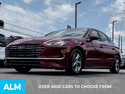 Used 2023 Hyundai Sonata SE FWD image 2
