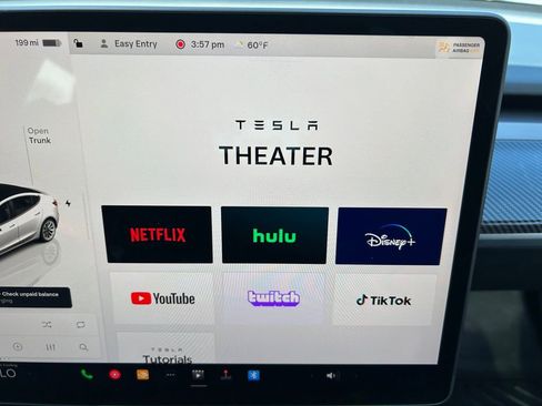 Used 2023 Tesla Model 3 Standard Range image 30