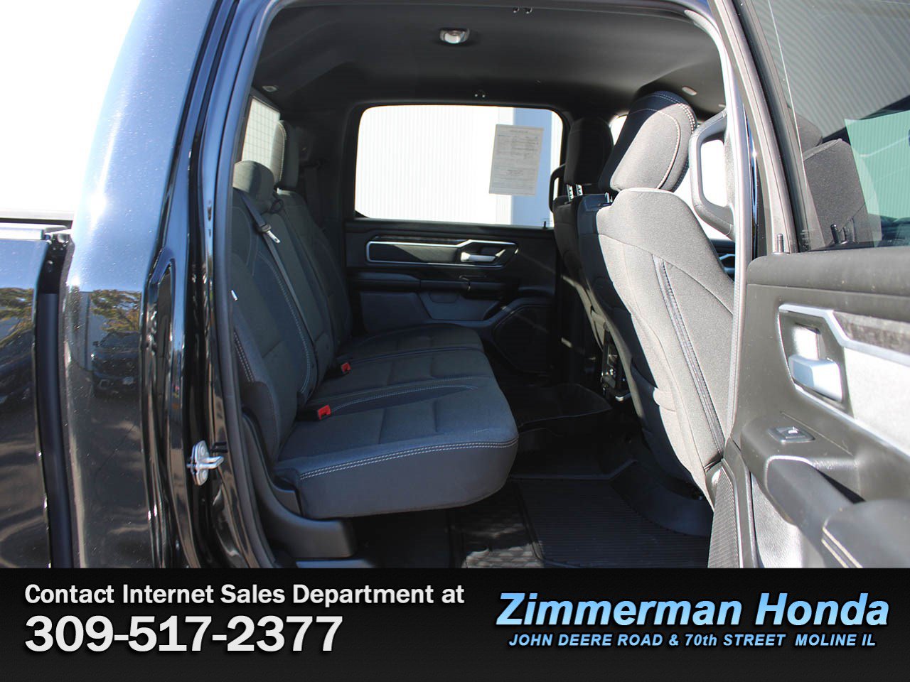 Used 2022 RAM 1500 Big Horn AWD/4WD image 7