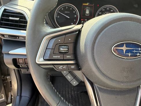 Used 2020 Subaru Forester Premium AWD/4WD image 29