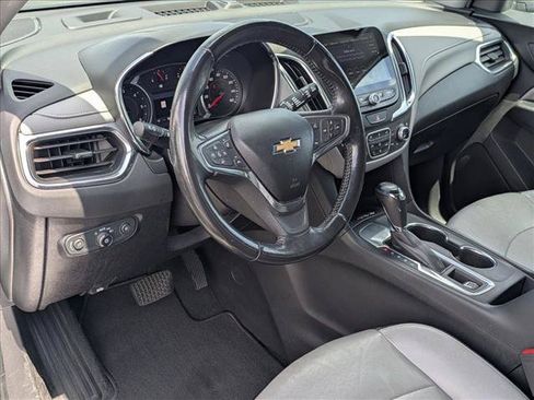 Used 2019 Chevrolet Equinox Premier FWD image 10
