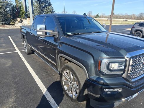 Used 2018 GMC Sierra 1500 Denali w/ Denali Ultimate Package image 11
