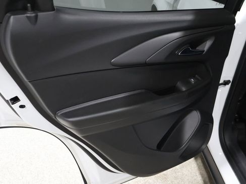 Used 2023 Chevrolet TrailBlazer ACTIV w/ Sun and Liftgate Package image 21