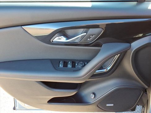 Used 2025 Chevrolet Blazer RS image 17
