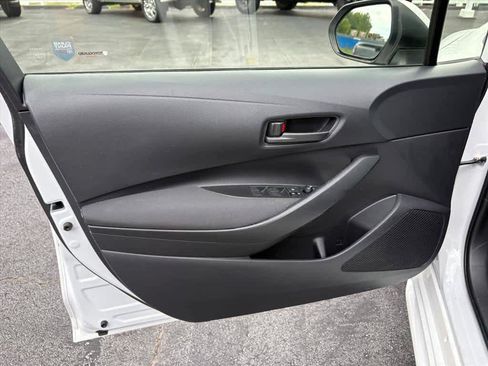 Used 2023 Toyota Corolla LE FWD image 21