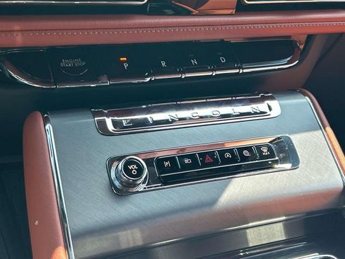 New 2026 Lincoln Aviator Reserve w/ Luxury Package AWD/4WD image 29